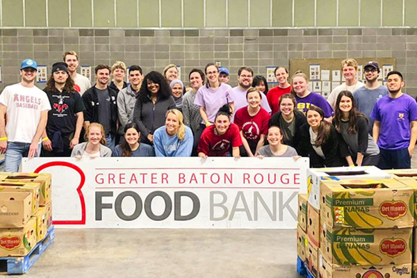 BAP student organization volunteers at local food bank. 