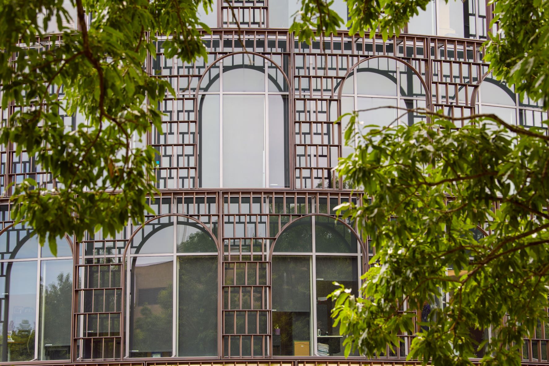 Metal arches on the BEC Rotunda