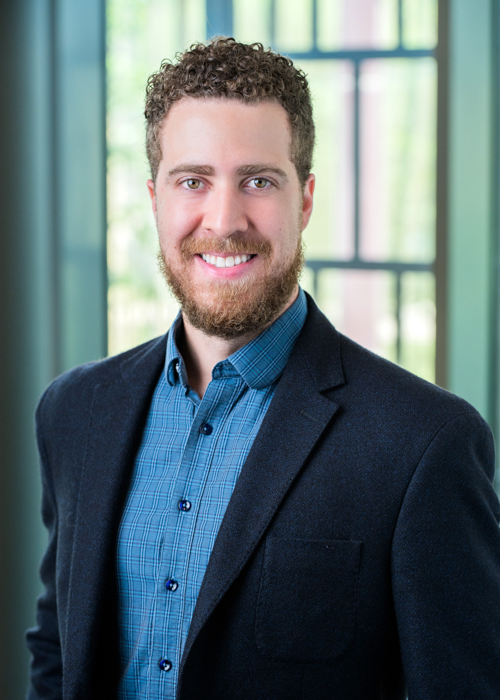 Lucas Carassato headshot