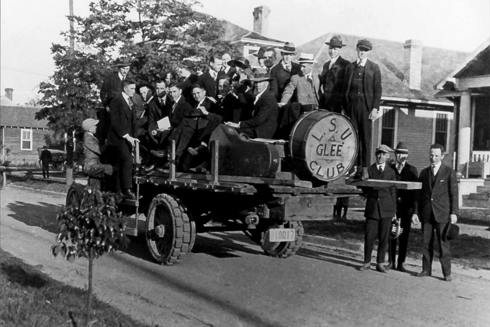 lsu glee club circa 1919